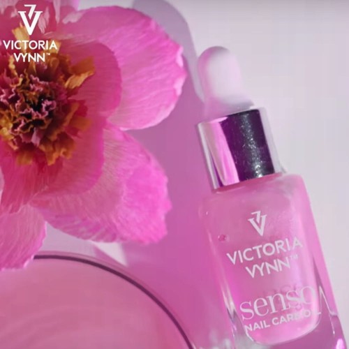 Victoria Vynn Oliwka do skórek i paznokci Love me