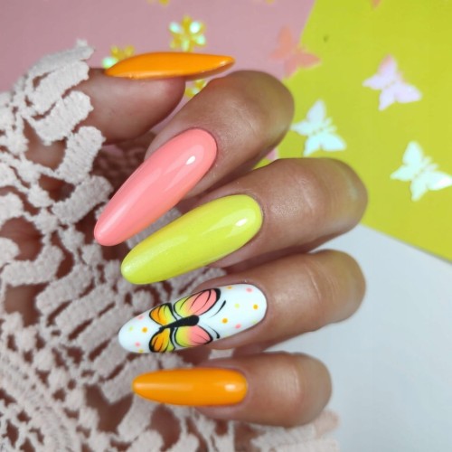 CLARESA LAKIER HYBRYDOWY CANDY 6 - 5 g