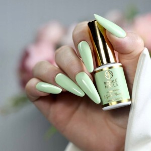 Zielony Lakier hybrydowy Oatmilk Matcha no 565 Boska Nails 6 ml