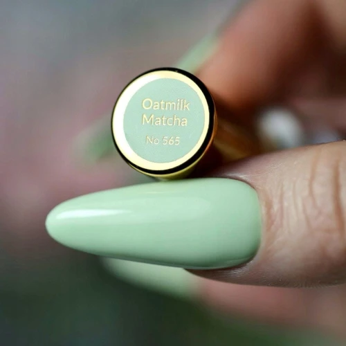 Zielony Lakier hybrydowy Oatmilk Matcha no 565 Boska Nails 6 ml
